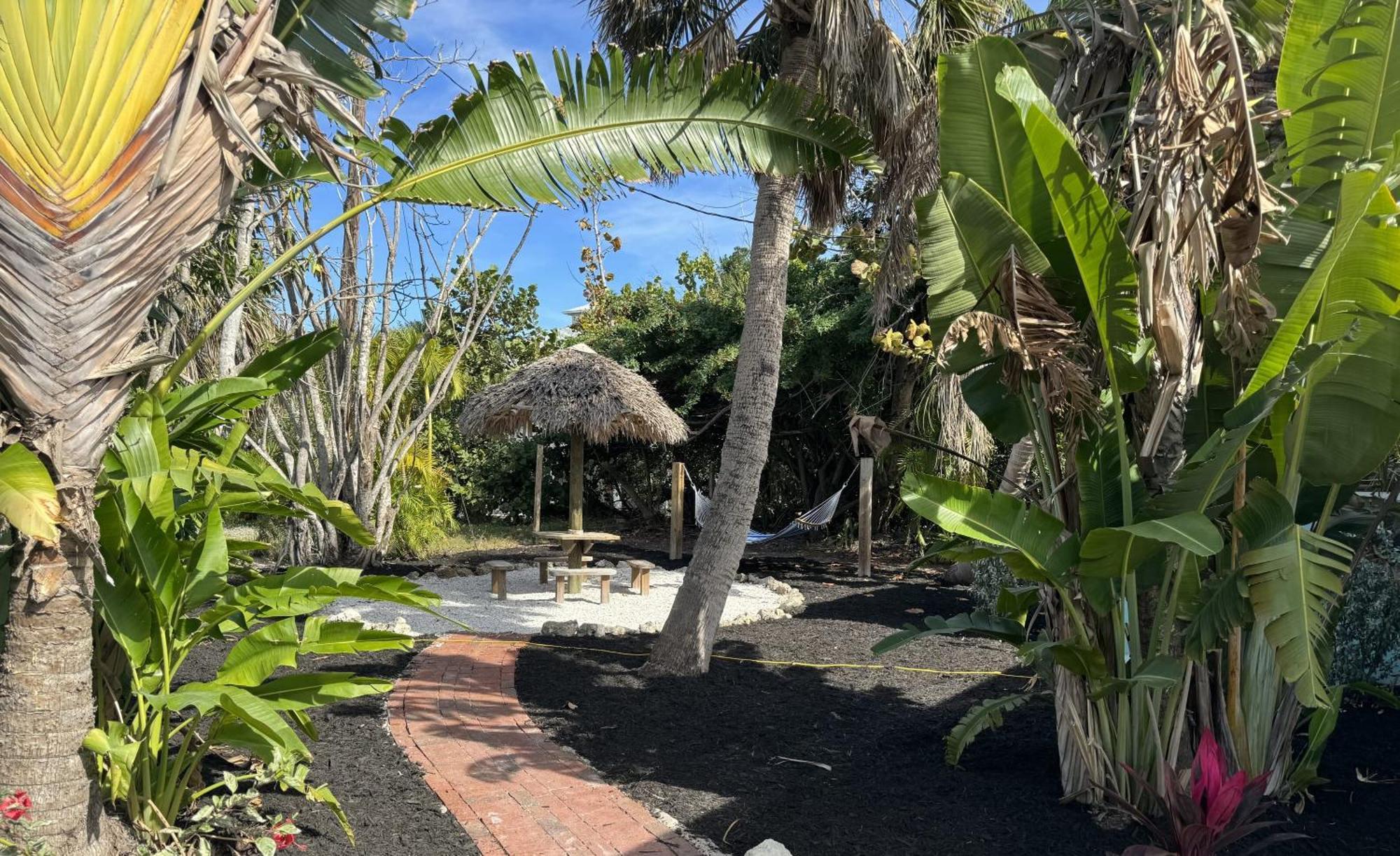 Captain Ed'S - Charming Studio At Palmview Of Sanibel With Bikes Exterior foto